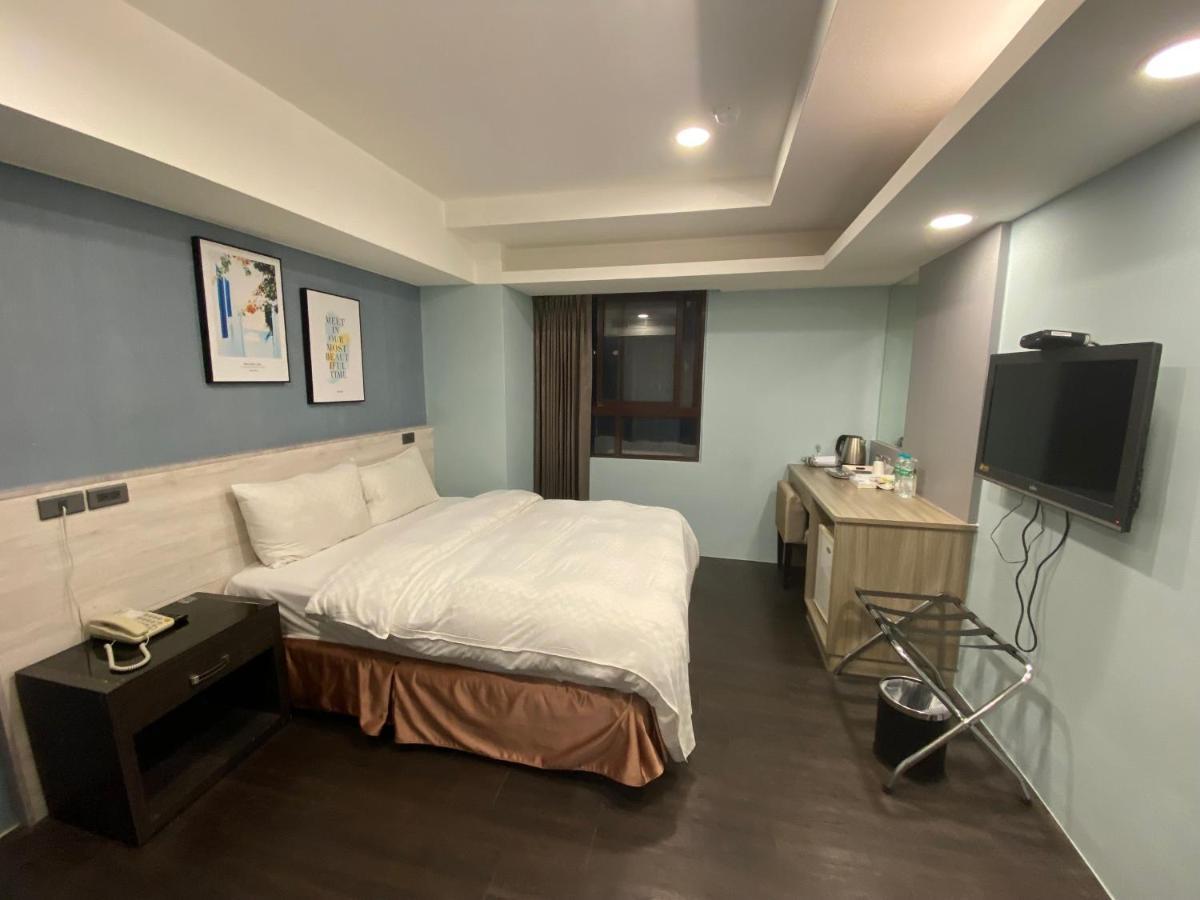 Taichung Saint Hotel Exterior photo