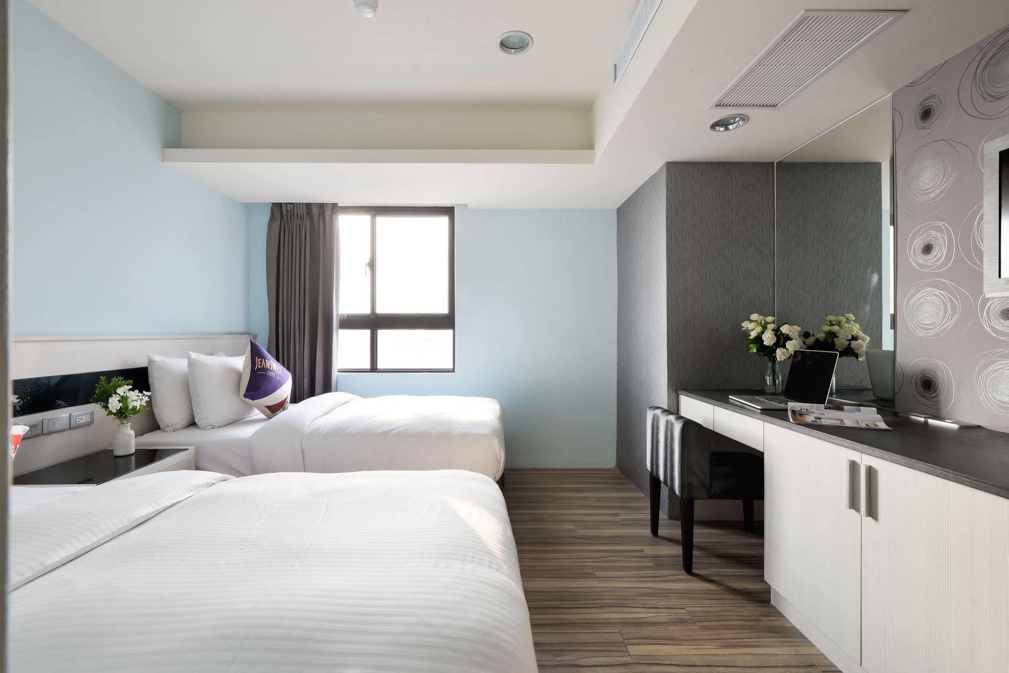 Taichung Saint Hotel Exterior photo