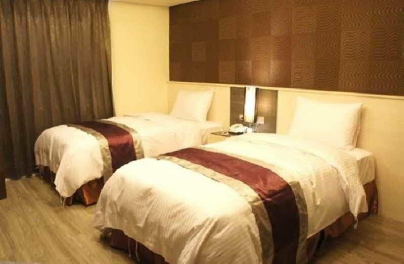 Taichung Saint Hotel Exterior photo